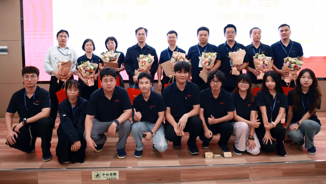 谢师恩，，，，，，礼颂领路人！